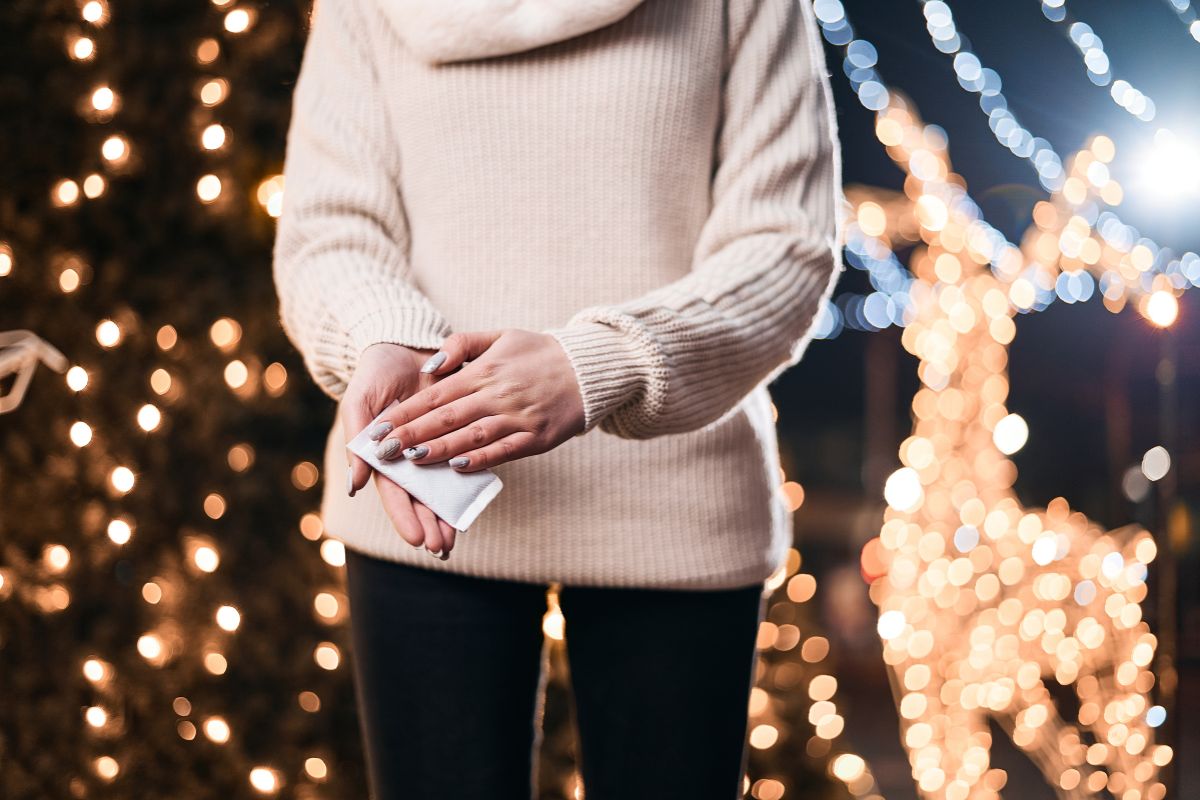 HotHands Hand Warmer Value Pack: Your Cold Weather Companion