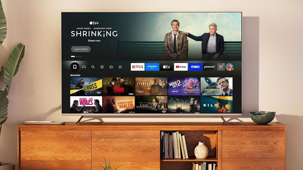 Hisense 55" Class QD6 Series (55QD6QF, 2025 Model) QLED 4K UHD Smart Fire TV.