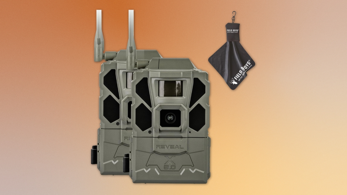 How a Cellular Trail Camera With GPS Makes Night Tracking Easy