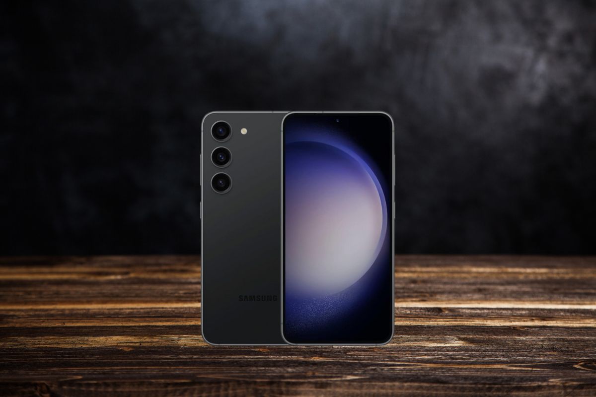 Samsung Galaxy S23 5G (Renewed): Premium Power, Budget Price