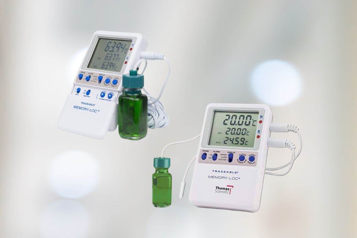 Traceable Memory-Loc™ Datalogging Thermometer: Professional-Grade Temperature Monitoring with Bottle Probe