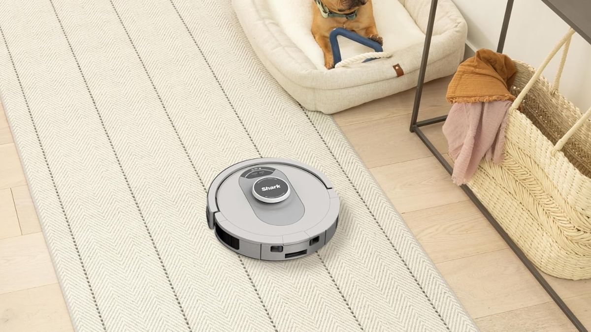 How the Shark AI Ultra Voice Control Robot Vacuum Simplifies Home Cleaning in 2025