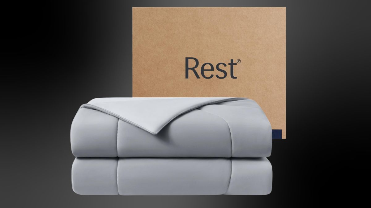 How the REST® Evercool® Cooling Comforter Delivers Nightlong Relief for Hot Sleepers