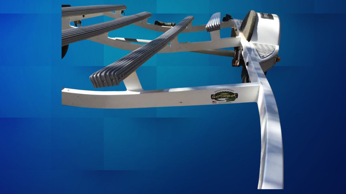 How the Gatorbak Synthetic Bunk Cover Upgrades Your Trailer for Good