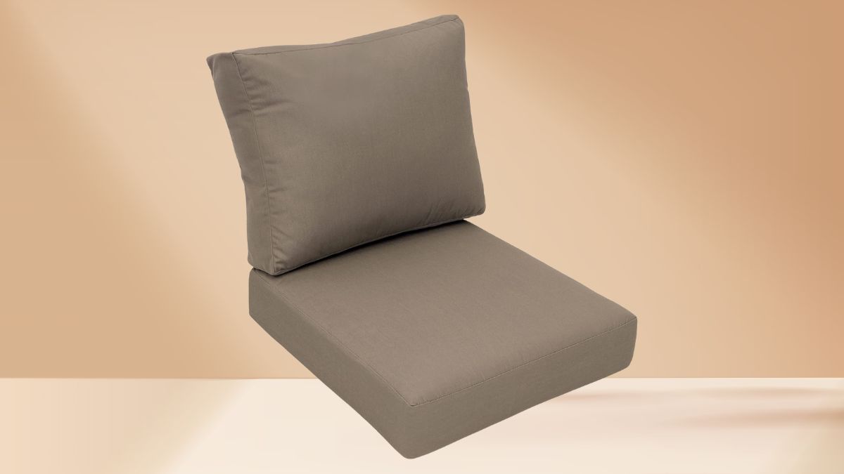 What Makes the Eddie Bauer Lounge Cushion Worth It for Outdoor Comfort