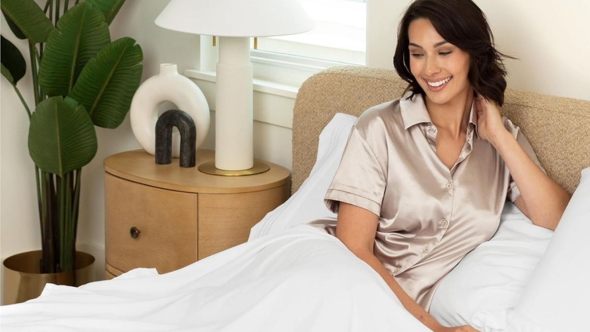 Queen Size 4 Piece Sheet Set - Comfy Breathable & Cooling Bed Sheets Set - Hotel Luxury Bedding for Women, Men, Kids & Teens