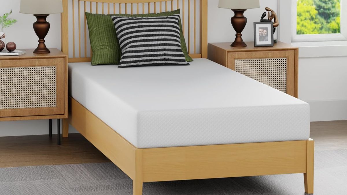 FDW 8 inch Twin Mattress Gel Memory Foam