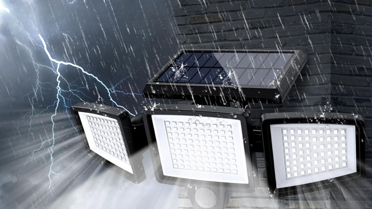 Tuffenough Solar Outdoor Lights: 2500LM Security Solution With 3-Head Design