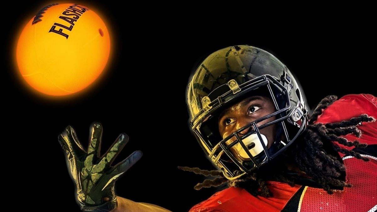 FlashCatch Light Up Football: Why It Turns Evening Games Into Something Special