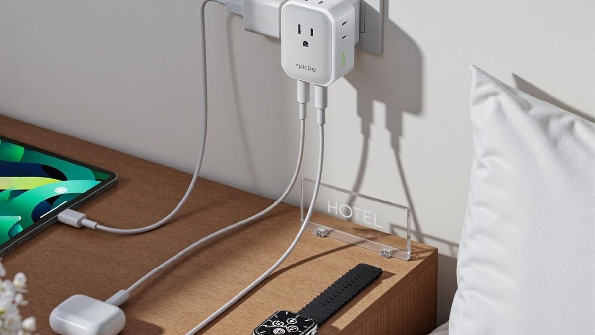 EPICKA Hybrid European Travel Plug Adapter: Compact Power for Modern Travelers