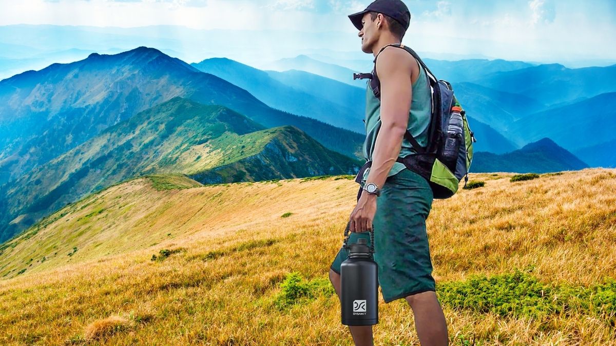 DYSANKY Insulated Water Bottle 64 oz: Hydration Companion for 2025