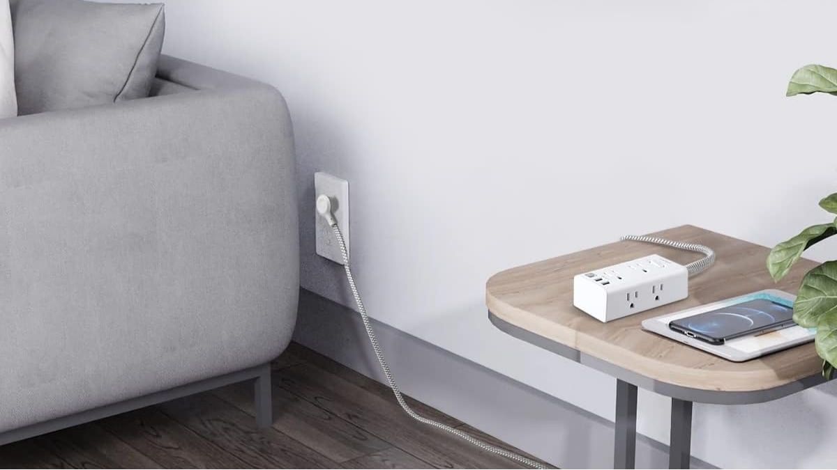 One Beat Power Strip Surge Protector: 6 Outlets & 3 USB Ports with USB-C Charging