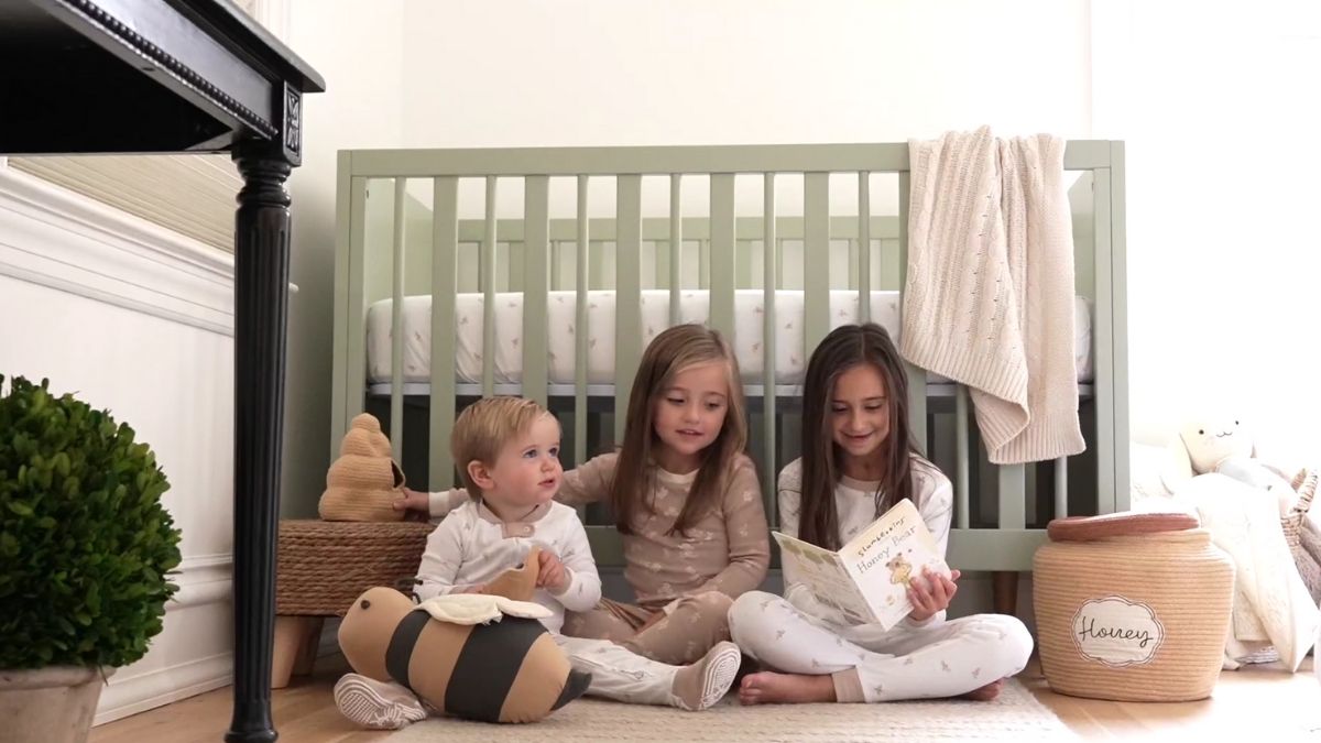 Burt’s Bees Baby Girls Pajamas: Complete Organic Cotton Zip-Front Footed Sleeper Guide