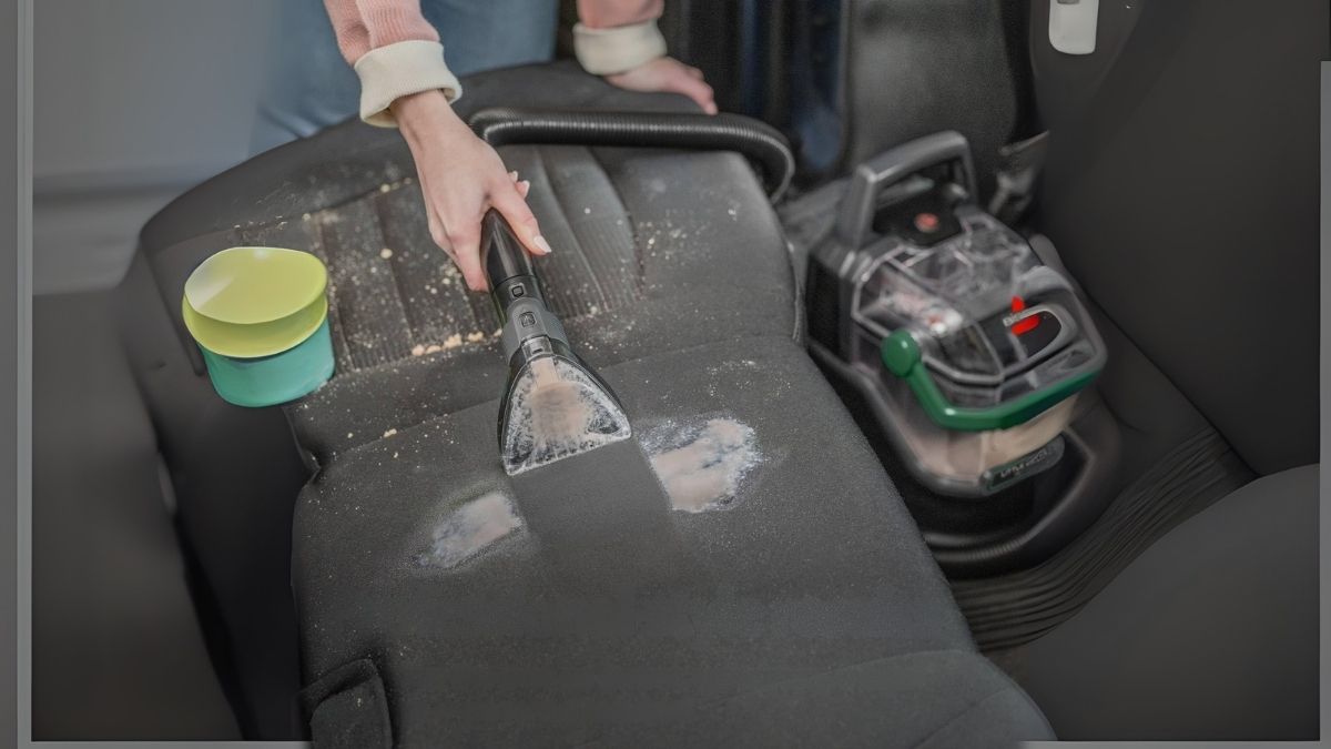 BISSELL Little Green Pet Pro Portable Carpet Cleaner