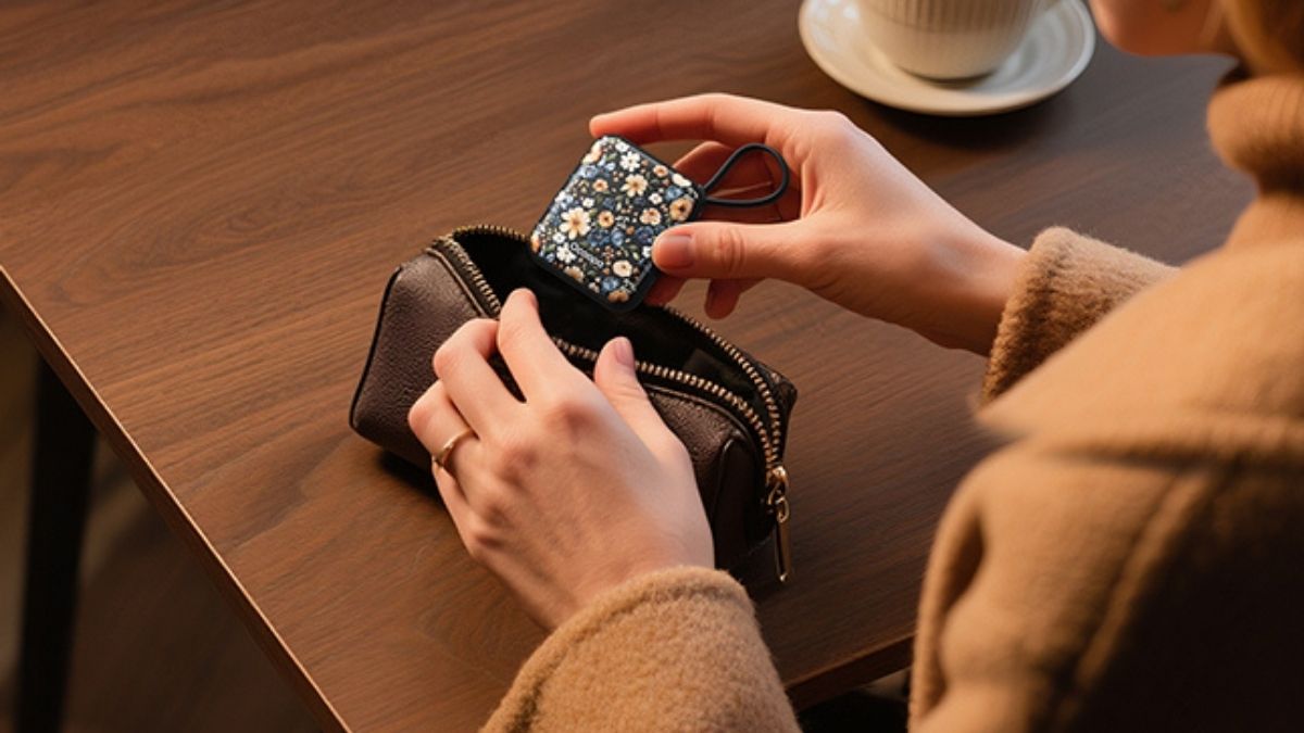 Ocoopa Hand Warmers UT5 Nano: Ultra-Slim Rechargeable Warmth for Winter