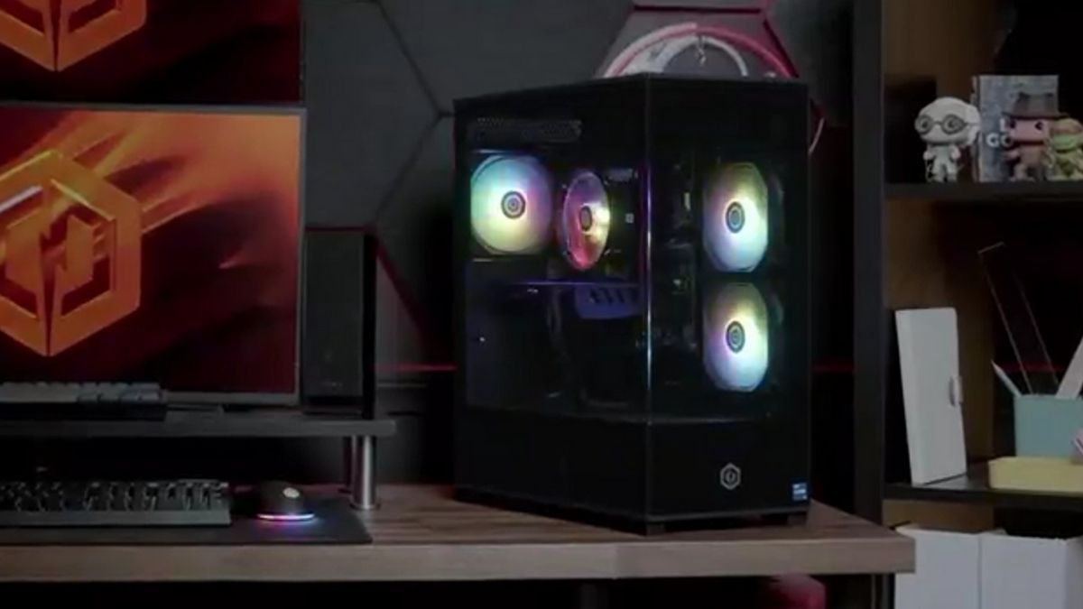 CyberPowerPC Gamer Xtreme VR Gaming PC, Intel Core i5-13400F 2.5GHz, GeForce RTX 5060 8GB, 16GB DDR5, 1TB PCIe 4.0 SSD, WiFi Ready & Windows 11 Home (GXiVR8060A40)