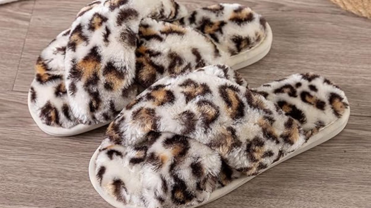 How Women’s Memory Foam Cross Band Fuzzy Slippers Upgrade Your At-Home Comfort