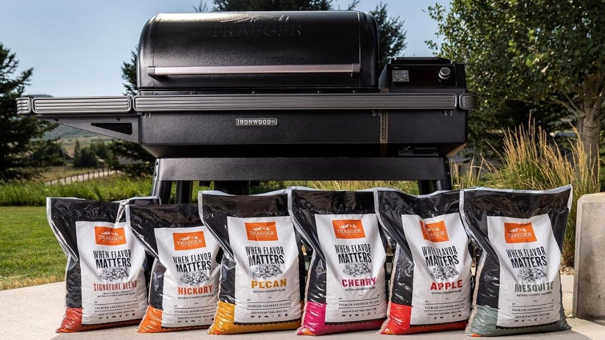 Traeger Signature Blend Wood Pellets: A Reliable Choice for Everyday Grilling