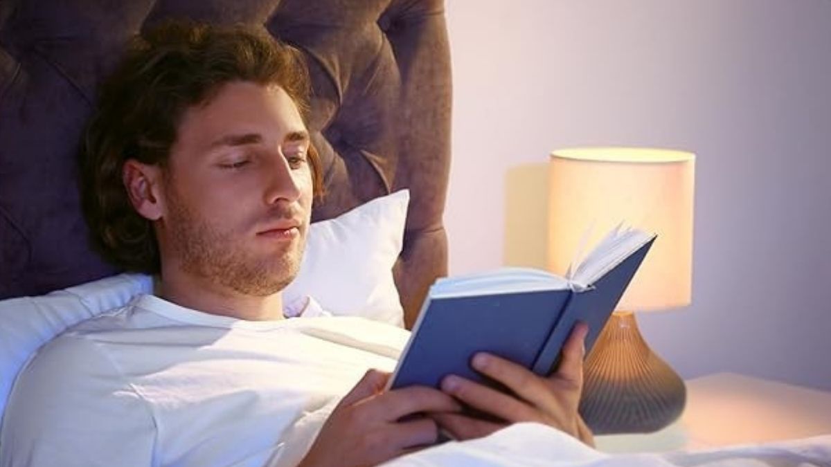 Amazon Basics Smart E12 LED Bulb: Smart Lighting for Decorative Fixtures Made Easy