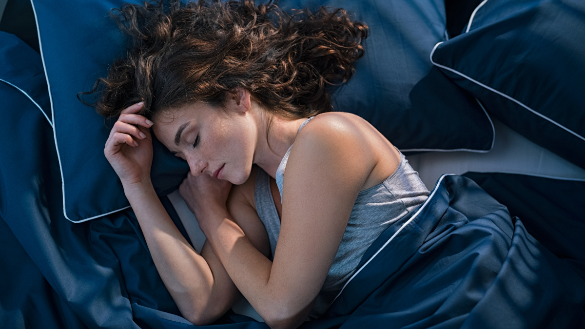 How to Choose the Right Bed Sheets for Your Sleep Style