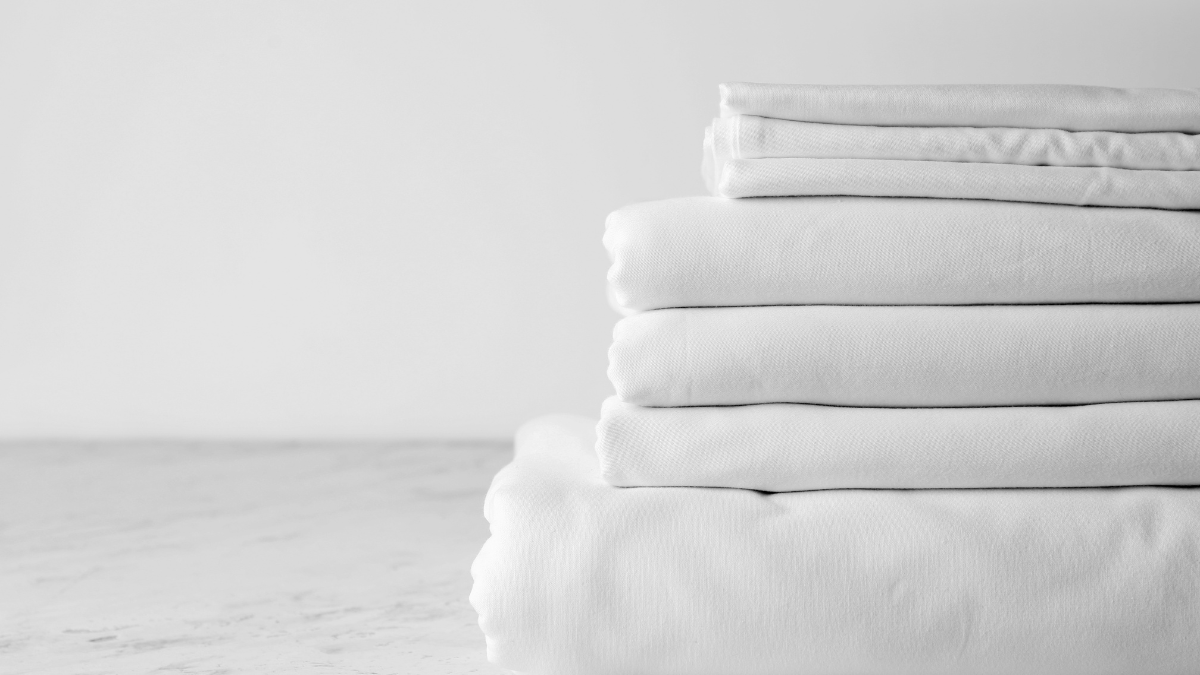 How Premium Bed Sheets Compare Across Cotton, Linen, and Different Weaves