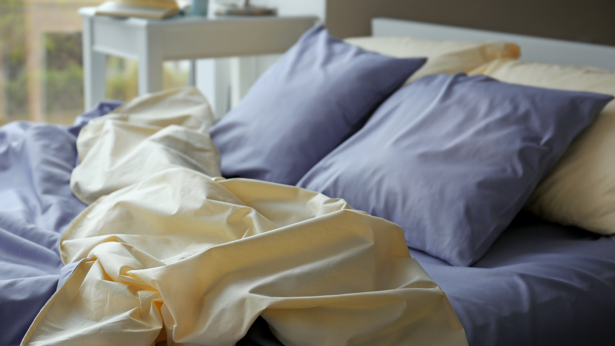 Which Bed Sheets and Bedding Materials Work Best for Your Bedroom